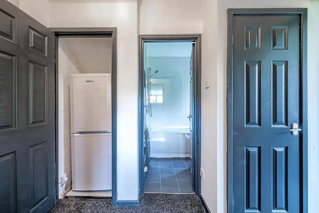 Apartamento *2S6G* For Your Most Relaxed & Cosy Stay + Free Parking + Free Fast Wifi * Leeds