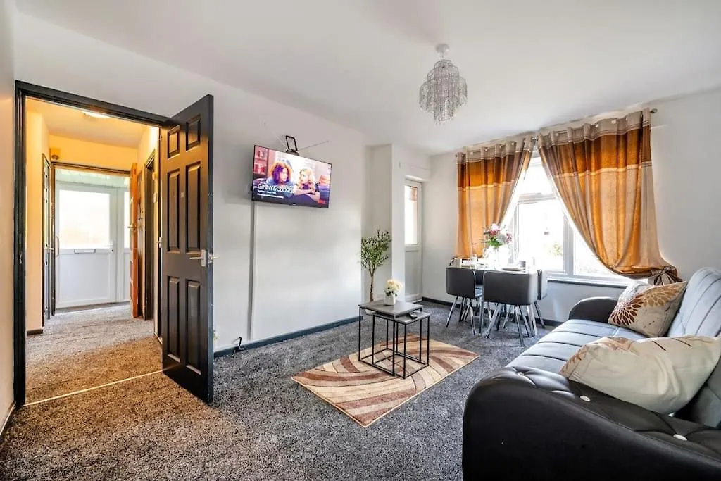 *2S6G* For Your Most Relaxed & Cosy Stay + Free Parking + Free Fast Wifi * Leeds  Apartamento